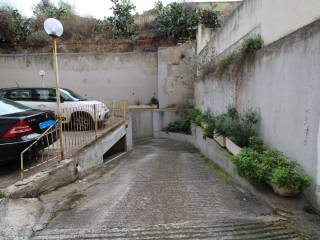 Garage in vendita a cagliari viale sant'avendrace, 171