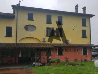 Casa indipendente all'asta a bomporto via franchini