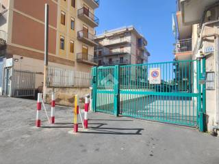 Garage in affitto a catania via dell'oro