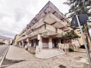 Garage in affitto a scalea via t. minniti, 39