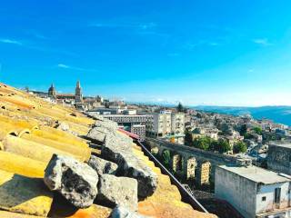 Casa indipendente in vendita a ragusa via padre scopetta, 33