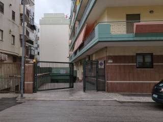 Garage in affitto a barletta via francesco rizzitelli, 87