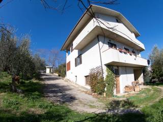 Rustico in in affitto da privato a pianella contrada quercia dell'ompiso