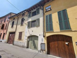 Casa indipendente in affitto a fidenza via frate gherardo salimbene, 28