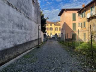 Garage in vendita a bergamo via borgo palazzo, 31