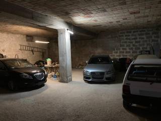 Garage in vendita a ceglie messapica via antonio gramsci