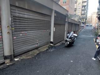 Garage in vendita a roma via luigi arnaldo vassallo, 80