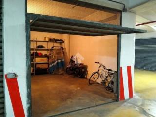 Garage in vendita ad avellino via circumvallazione