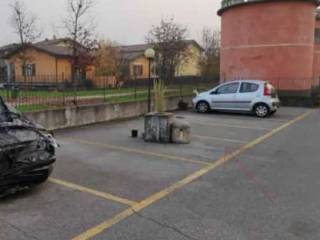 Posto auto in vendita a torbole casaglia via cesare battisti