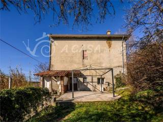 Casa indipendente in vendita a medesano santa lucia