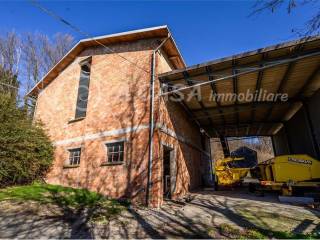 Capannone industriale in vendita a medesano santa lucia