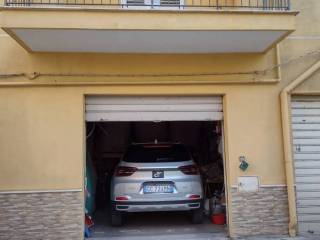 Garage in vendita a mussomeli via san massimiliano kolbe