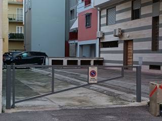 Posto auto in vendita a bisceglie via abate bruni