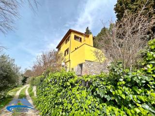 Villa in vendita a terni strada fontana della mandorla