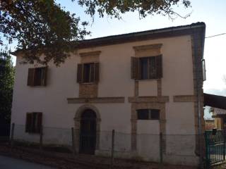 Casa indipendente in vendita a villamagna contrada serepenne