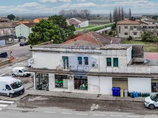 Appartamento in vendita a codigoro via centro, 137