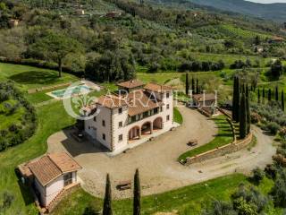 Casale in vendita a loro ciuffenna via saragat giuseppe, 10