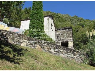 Rustico in vendita a valle cannobina strada comunale per spoccia