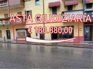 Negozio all'asta ad auronzo di cadore via corte, 17