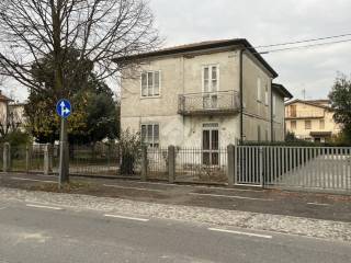 Villa in vendita a copparo viale i. ricci, 26