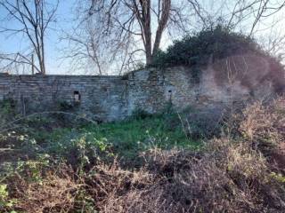 Casale all'asta a civitella del tronto via roma