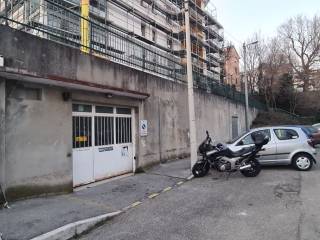 Garage in vendita a trieste via umberto felluga, 54/1