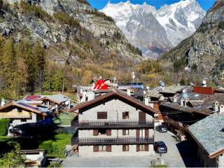 Appartamento in vendita a courmayeur via dei giardini, 2