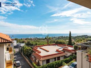 Appartamento in vendita ad aci castello via acicastello, 93