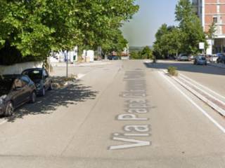 Garage in vendita a chieti via papa giovanni paolo ii