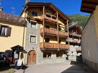 Appartamento in vendita a courmayeur scorciatoia raccourci della palud