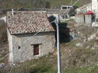 Casa indipendente in in vendita da privato a san severino marche località elcito, 1