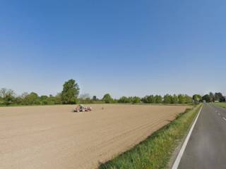 Terreno commerciale all'asta a gragnano trebbiense via roma