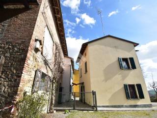 Casa indipendente in vendita a felino via ricò, 48