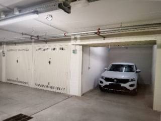 Garage in vendita a genova via boccadasse, 73r