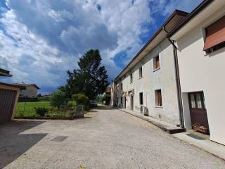 Villa bifamiliare in vendita a fiume veneto 