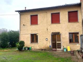 Casa indipendente in vendita a correggio 