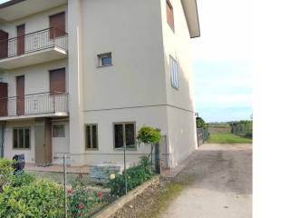 Villa bifamiliare in vendita a jesolo via piave nuovo, 14