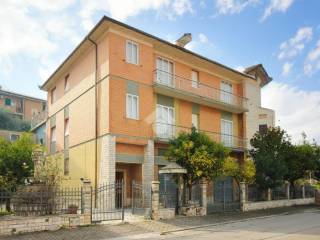 Casa indipendente in vendita a fermo via degli appennini, 150