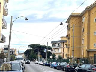 Negozio in affitto a napoli viale colli aminei, 104