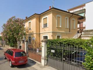 Casa indipendente in vendita a brescia via antonio stoppani, 19