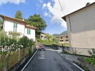 Appartamento in affitto a esino lario via adamello