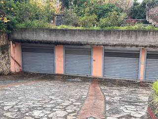 Garage in affitto a montecorvino pugliano via veneto