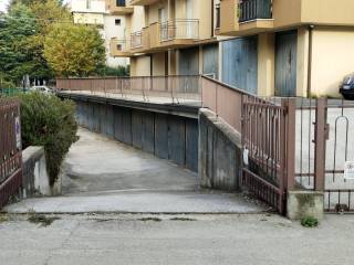 Garage in affitto a rimini via carlo porta, 40