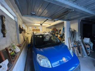 Garage in vendita a rapallo via privata bosena