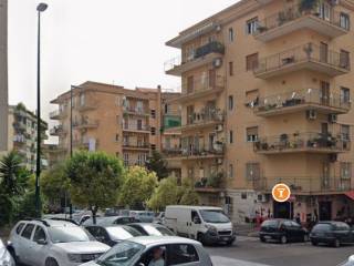 Garage in vendita a napoli viale degli astronauti