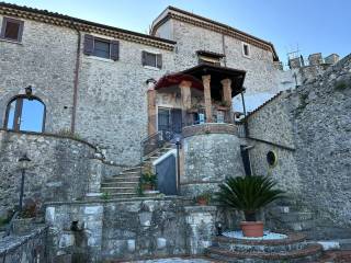 Casa indipendente in vendita a montaquila via scesa dei tigli, 1