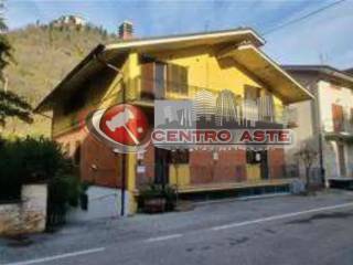 Appartamento all'asta a frontone via ballano, 33, 61040 frontone pu, italia