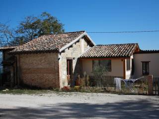 Rustico in vendita a camerino 