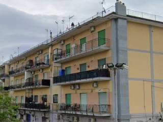 Negozio in vendita a cercola corso domenico riccardi, 278