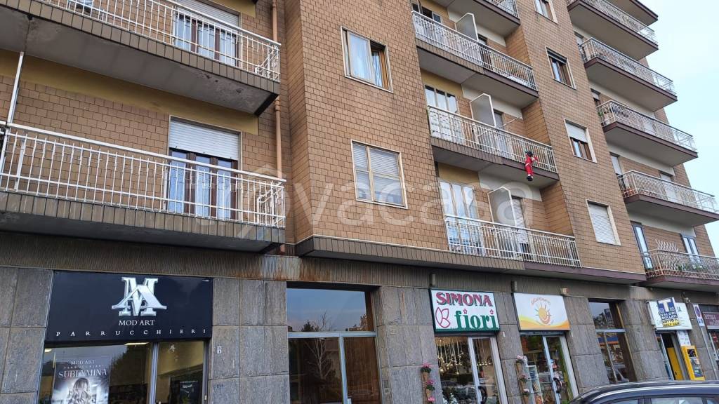 immagine annuncio 1 di 8